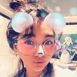 Meet your Posher, Robyn